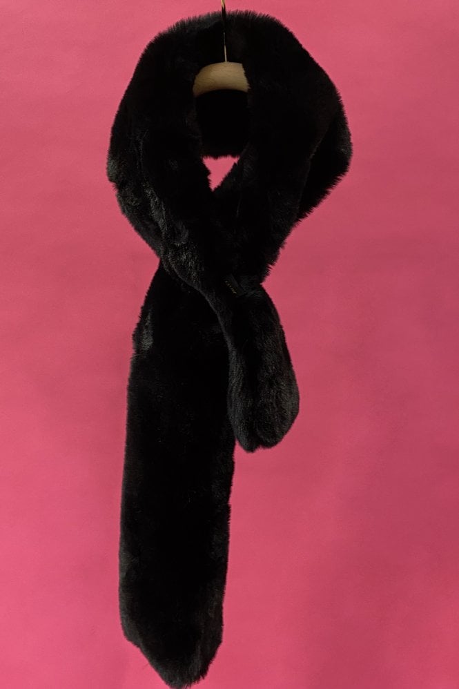 JAYLEY Black Faux Fur Keyhole Scarf