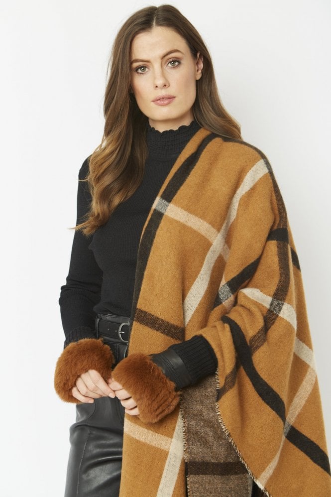 JAYLEY Chocolate Faux Fur Fingerless Gloves