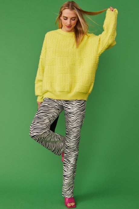 Oversized Criss Cross design Jumper
