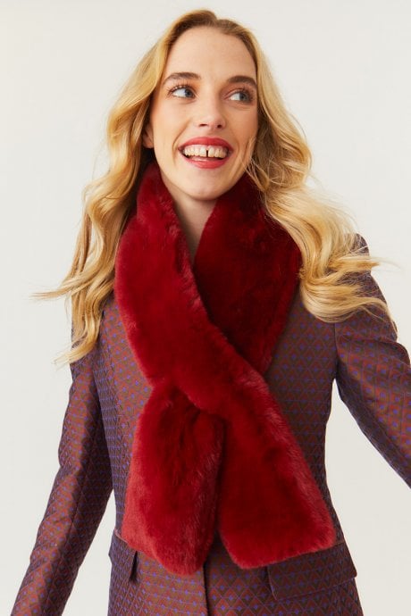 Dark Red Faux Fur Keyhole Scarf