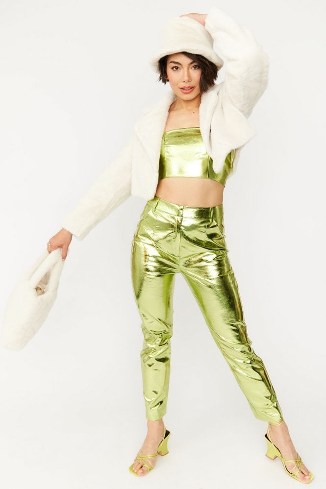 JAYLEY White Vegan Faux Fur Cropped Jacket